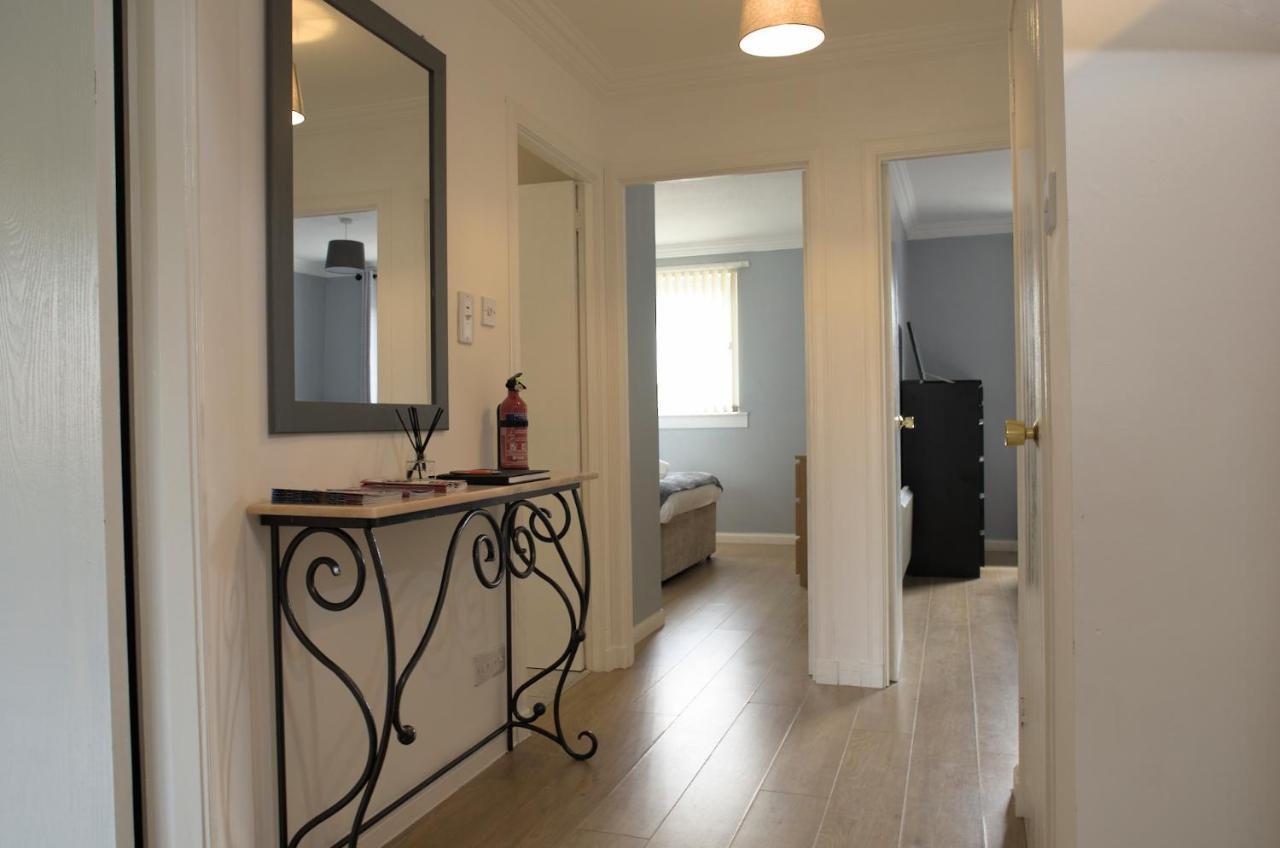 Modern 2-Bed Haven, Free Parking Apartment EDI Exterior photo